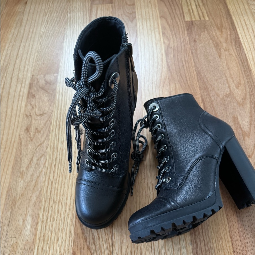 ALDO Marille Leather Hiker Block Heel Booties size 6
